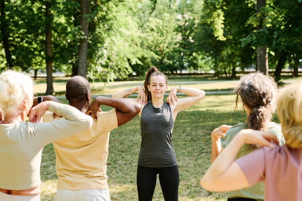 best exercises to stay fit arm circles