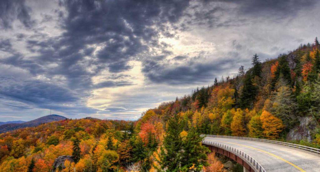 Blue Ridge Parkway_Visit The USA