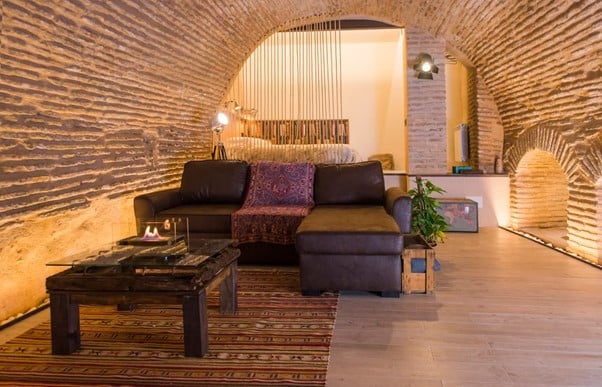 The Cave of Toledo Airbnb