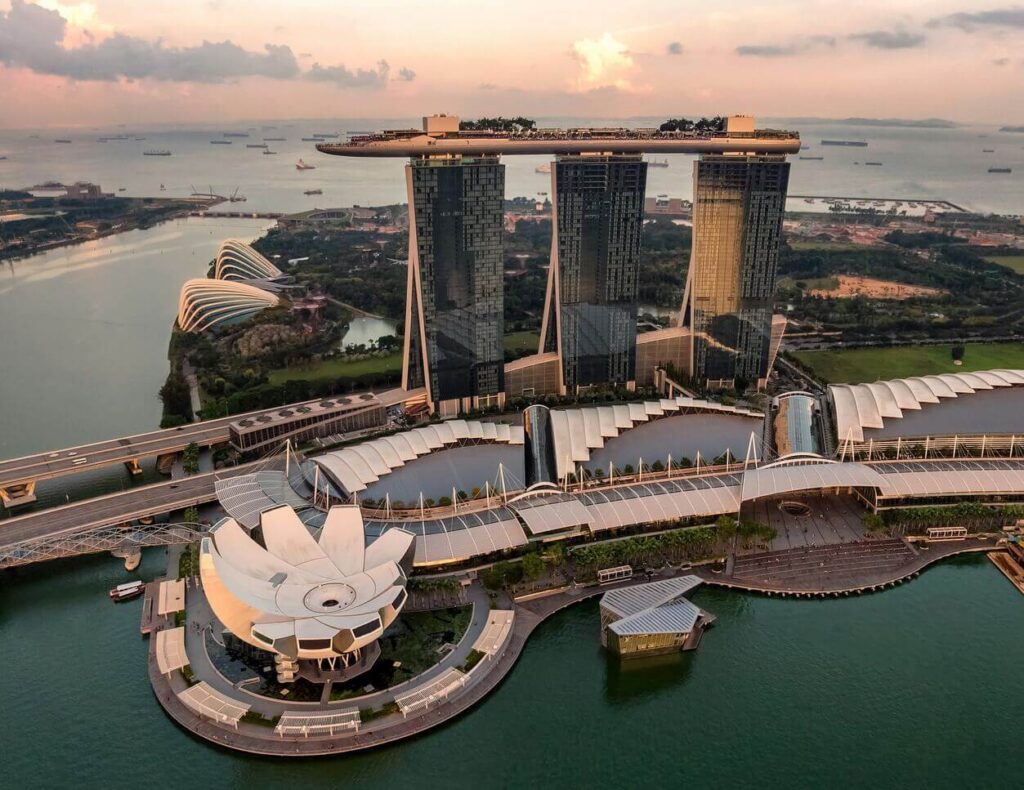 reasons to visit singapore marina bay sands