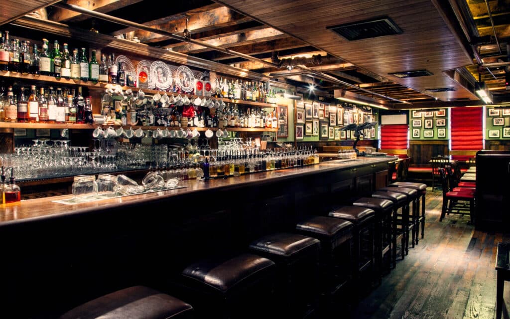 must visit nyc bars