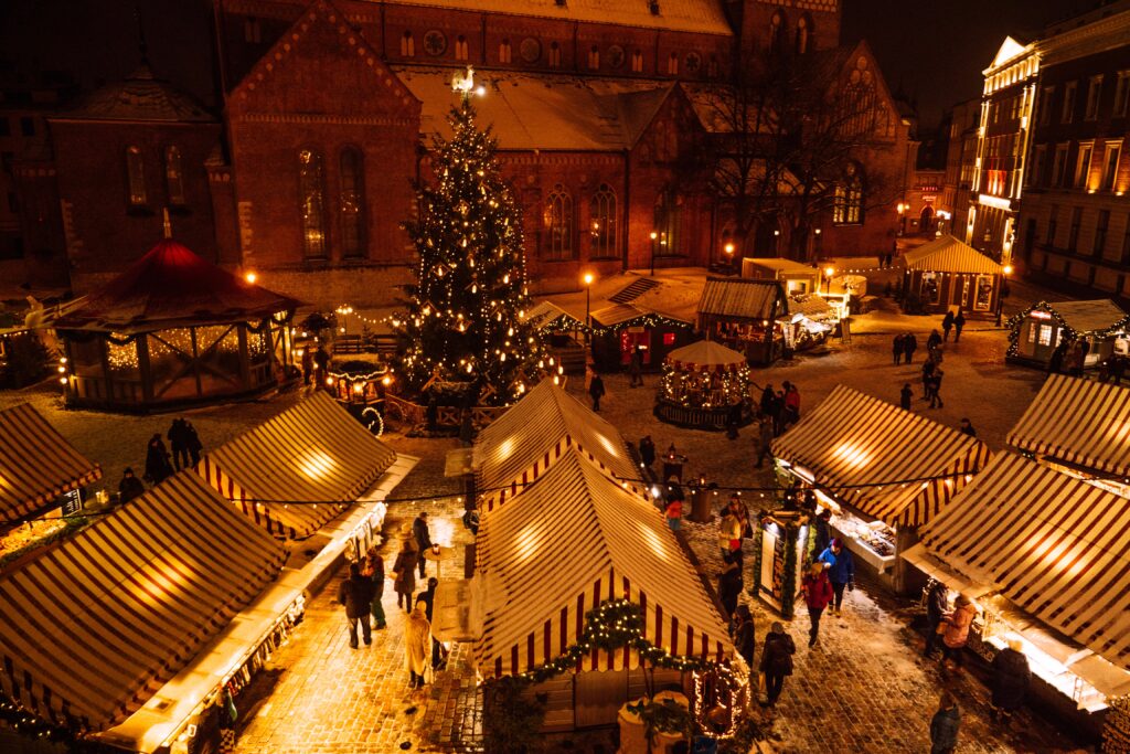 Christmas-Markets-In-Europe