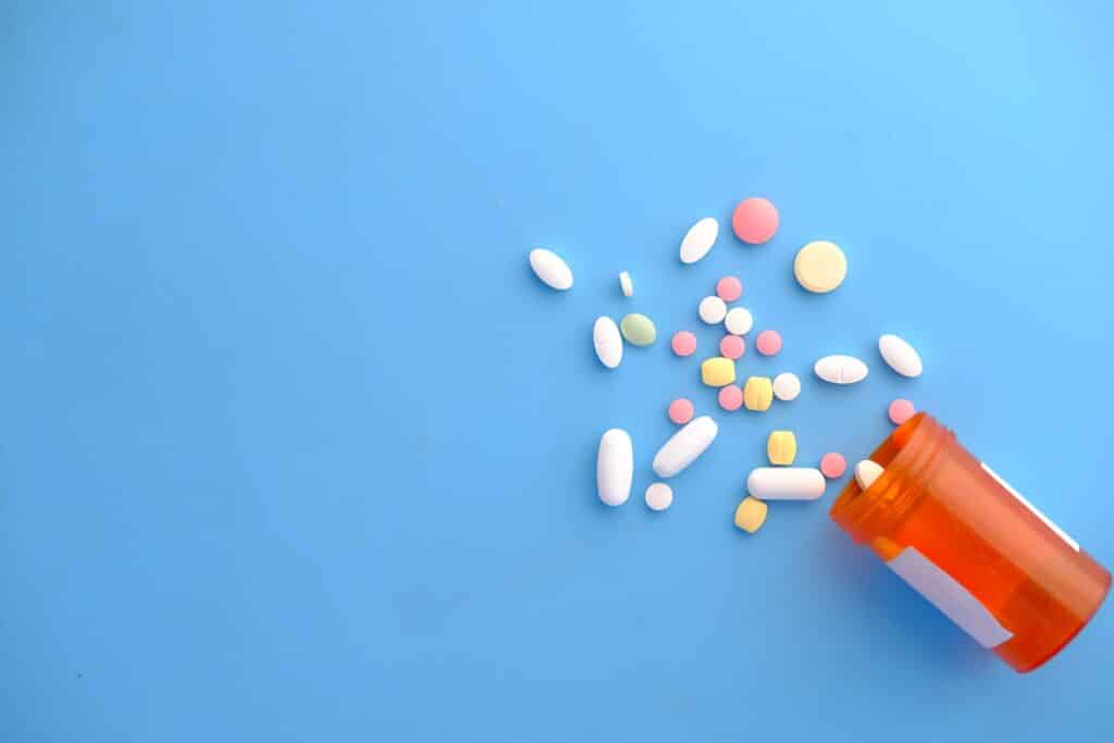 medication-over-the-counter-antibiotics