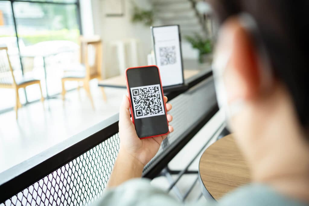 what is a digital wallet and how does it work