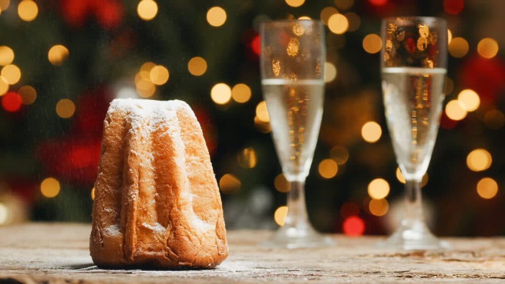 pandoro-foods-eaten-at-christmas-around-the-world
