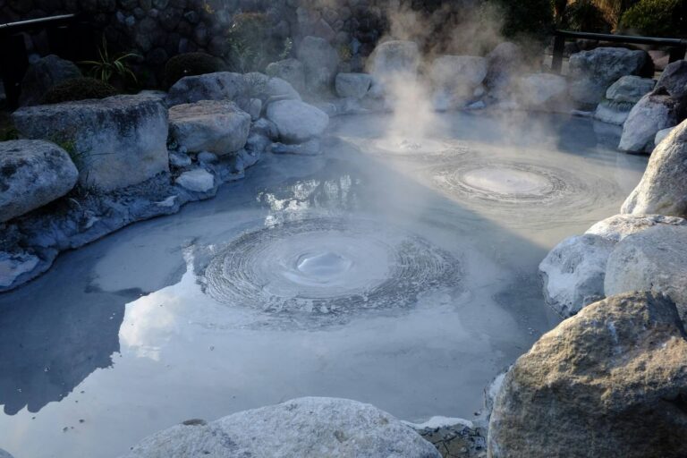 The Ultimate Hot Spring Guide, Including Hot Spring Etiquette Air Doctor