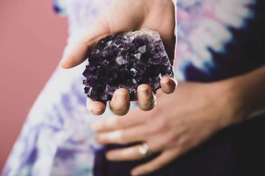 purple-amethyst crystal therapy