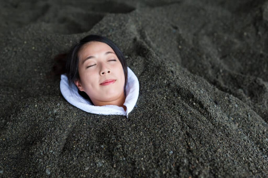 volcanic sand bath benefits