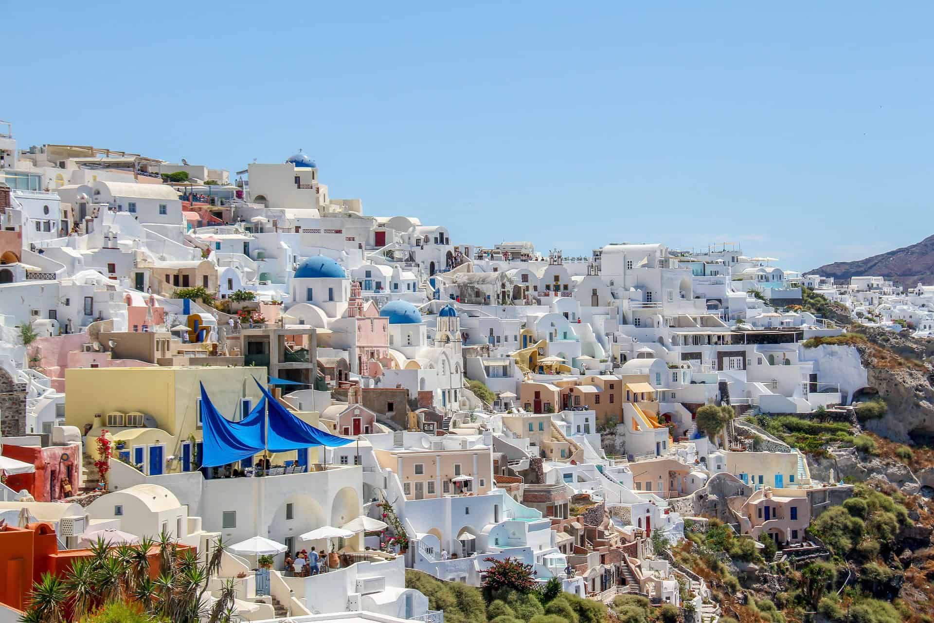 santorini travel tips