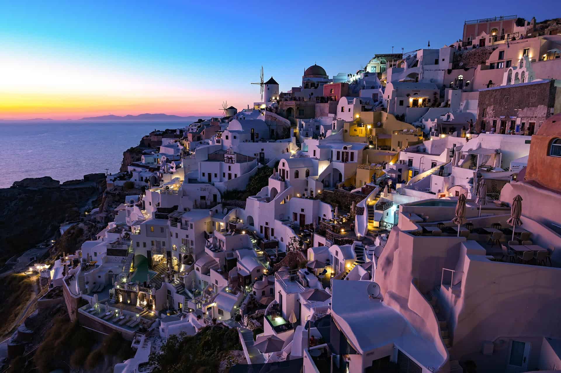 tips for visiting santorini