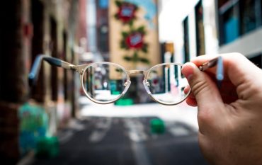 Optometrist vs Ophthalmologist